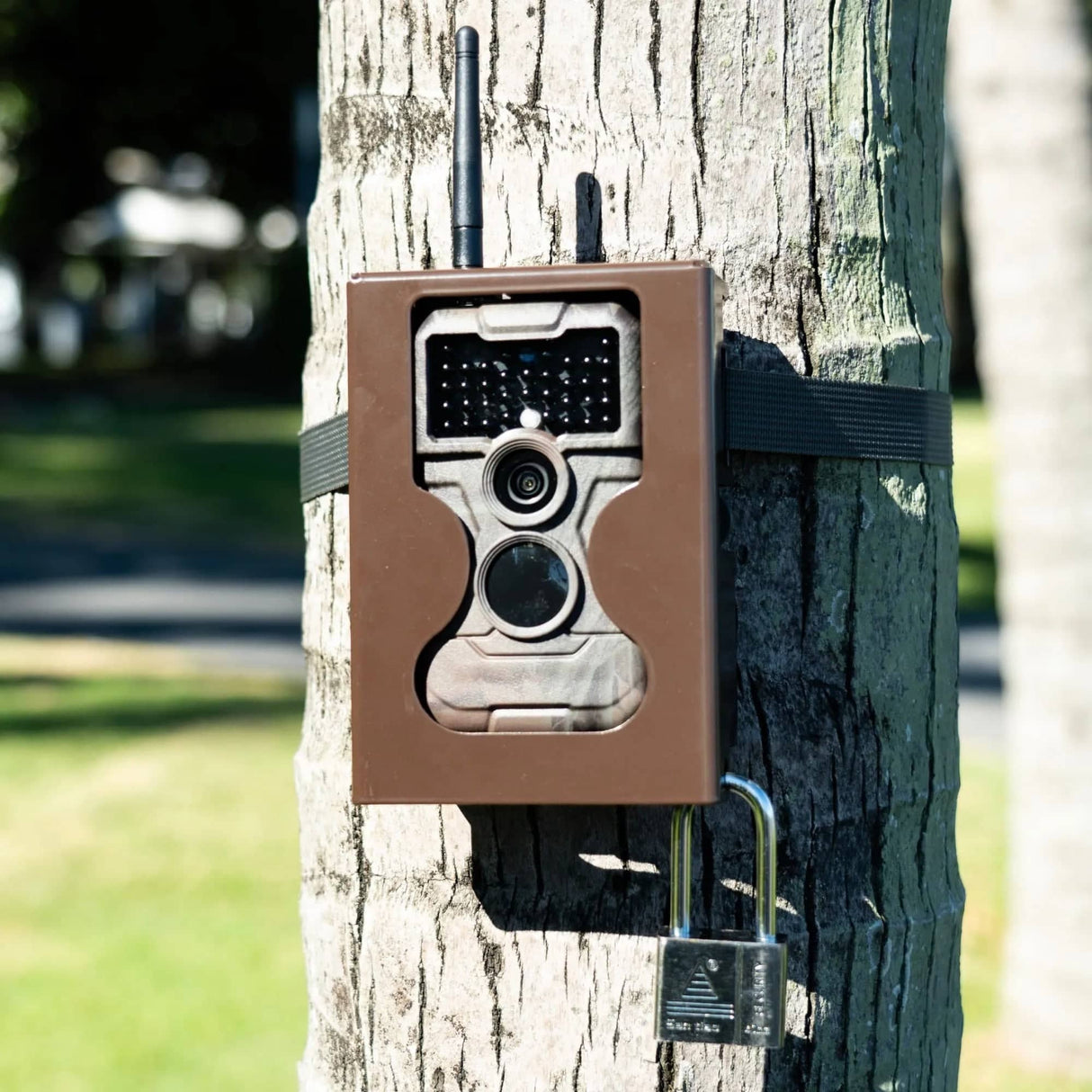 GardePro WiFi Trail Camera E6 with Security Box